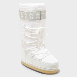Women's Buffy Winter Boots - Wild Fable White 9
